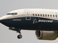 Số máy bay Boeing 737 MAX được giao mỗi tháng giảm xuống mức thấp nhất kể từ năm 2021
