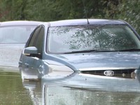 Anh: Một phụ nữ tử vong trong lũ lụt do bão Babet ở Derbyshire