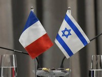 Các trường học Do Thái ở thủ đô Pháp sơ tán vì lo ngại đánh bom