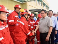 PM inspects major projects in Thanh Hoa province