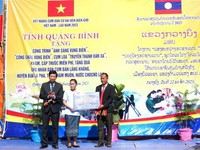 Vietnamese, Lao provinces tighten special solidarity
