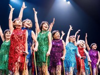 Nhóm nhảy cao tuổi 'siêu ngầu' FOREVER CHANCE! của Nhật Bản mong đem lại niềm vui cho khán giả Việt Nam