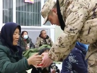 Đẩy mạnh hoạt động cứu trợ nạn nhân động đất Trung Quốc