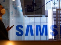 Lợi nhuận thấp nhất trong 14 năm, Samsung cắt giảm sản lượng chip