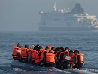 Số người vượt Địa Trung Hải đến EU tăng kỷ lục