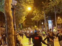 Mạng xã hội góp phần thổi bùng bạo loạn tại Pháp
