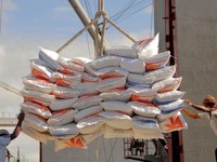 Indonesia tăng nhập khẩu gạo, chủ động nguồn lương thực cho năm 2024