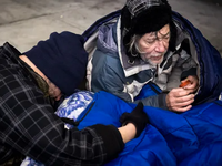 Người vô gia cư Mỹ và rủi ro sức khỏe trong bão tuyết lớn kéo dài