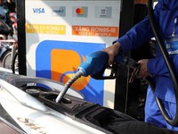 Petrol prices slightly changed