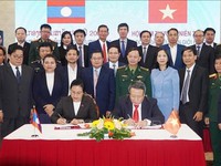 Quang Tri, Laos' Savannakhet hold annual border conference
