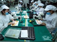 Vietnam's exports to US steadily recover