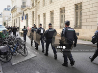 Pháp tăng cường an ninh trong dịp Lễ Phục sinh