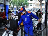 Petrol prices decrease slightly in latest adjustment