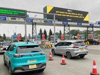 Non-stop toll collection to be officially applied in five airports from May 5