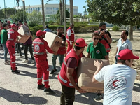 Đoàn xe viện trợ nhân đạo tiếp tục tới Gaza
