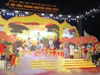 Saint Nguyen Temple Festival underway in Ninh Binh