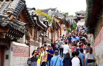 Lượng khách du lịch tới Hàn Quốc giảm hơn 90% trong tháng 3