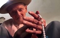 Cụ ông cao tuổi nhất thế giới bước sang tuổi 113