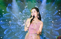 Minishow "Ly" của Sao Mai Khánh Ly: Đêm nhạc hạnh phúc