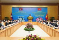 Vietnam-Laos Inter-Governmental Committee convenes 43rd meeting