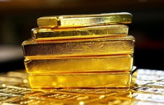 Nửa năm mua vàng lỗ gần 9 triệu đồng/lượng