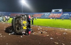 Bạo loạn tại giải bóng đá VĐQG Indonesia: Hơn 120 người thiệt mạng
