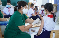 TP Hồ Chí Minh: Yêu cầu 5 quận, huyện tăng cường giám sát hoạt động tiêm vaccine cho trẻ em