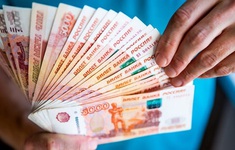 Nga sẽ thanh toán nợ nước ngoài bằng đồng Ruble