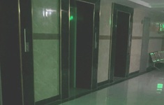 Hà Nội mất điện diện rộng, nhiều người kẹt trong thang máy