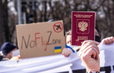 Châu Âu chia rẽ về việc cấm thị thực đối với công dân Nga