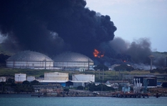 Các bể chứa dầu tiếp theo ở Cuba phát cháy