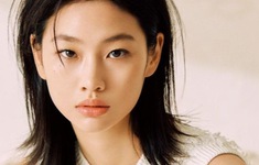 Jung Ho Yeon lọt vào danh sách Ngôi sao đang lên của TIME