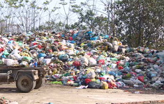 Gia tăng rác thải nhựa sau Tết