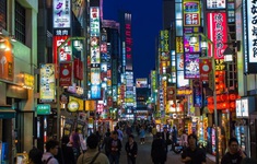 Lạm phát ảnh hưởng đến kinh tế đêm tại Nhật Bản