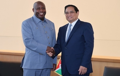 Thủ tướng Chính phủ Phạm Minh Chính gặp Tổng thống Burundi