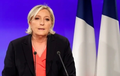 Lãnh đạo đối lập Pháp Le Pen bị xét xử hình sự