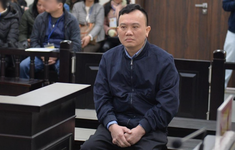 Hoãn phiên xử vụ CDC Hà Nội vì nguyên Giám đốc Trung tâm nhập viện