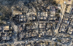 Số người chết do cháy rừng tăng lên 131, Chile tìm kiếm nạn nhân trong đống đổ nát