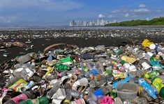 Thế giới tiến gần tới Hiệp ước chống ô nhiễm nhựa
