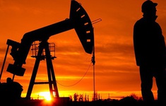 Giá dầu châu Á giảm phiên thứ ba liên tiếp