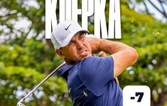 Brooks Keopka dẫn dầu sau vòng 2 giải LIV Golf Singapore