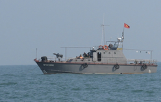 Vụ 4 tàu cá Quảng Bình bị chìm: Tiếp tục tìm kiếm 10 thuyền viên mất tích