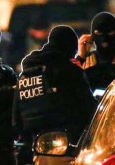 Bỉ mất dấu nghi phạm thứ 8 tấn công thủ đô Paris?