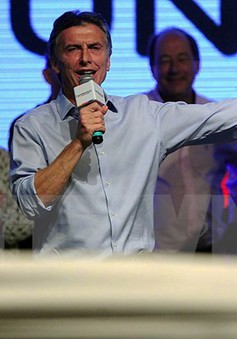 Argentina: Ứng cử viên đối lập cánh hữu Mauricio Macri thắng cử
