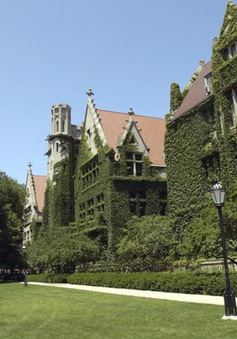 Mỹ: Đại học Chicago đóng cửa do bị đe dọa