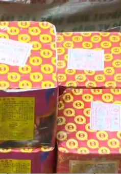 Hà Nội: Bắt giữ gần 50kg pháo lậu từ Trung Quốc