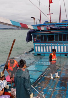 Thanh Hóa: Gấp rút triển khai công tác tìm kiếm 4 ngư dân bị mất tích