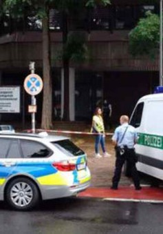 Đức: Nghi 1 phụ nữ mang súng, Sở Lao động Cologne náo loạn