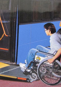 Xe bus TP.HCM sẽ “lột xác” để phục vụ người khuyết tật
