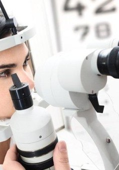 Kiểm tra mắt giúp phát hiện sớm bệnh Parkinson